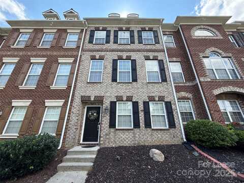 9245 Belcaro Lane, Charlotte, NC 28273