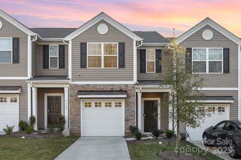 7109 N Mills Road, Charlotte, NC 28216