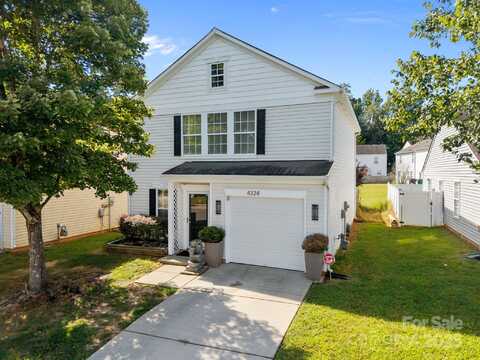 4324 Eaves Lane, Charlotte, NC 28215