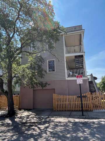 61 Cooper Street, Charleston, SC 29403