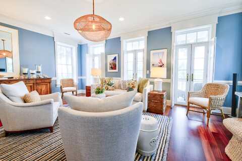 46 Halsey Boulevard, Charleston, SC 29401