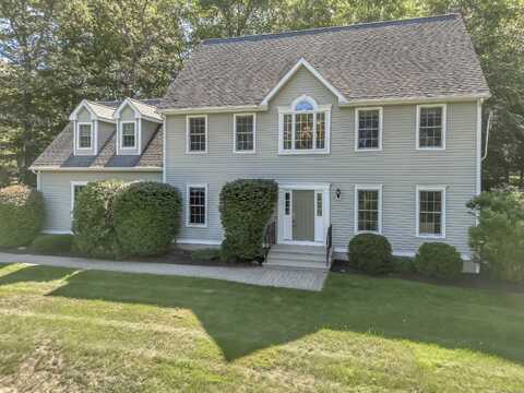 22 Natchaug Drive, Glastonbury, CT 06033
