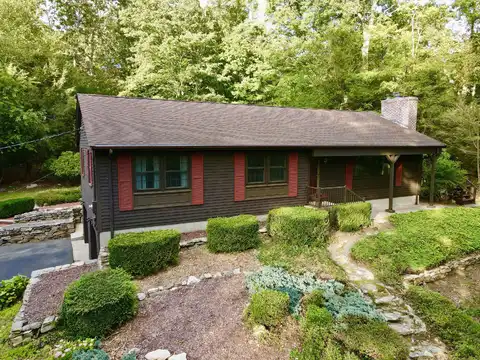 11 Silas Deane Road, Ledyard, CT 06339