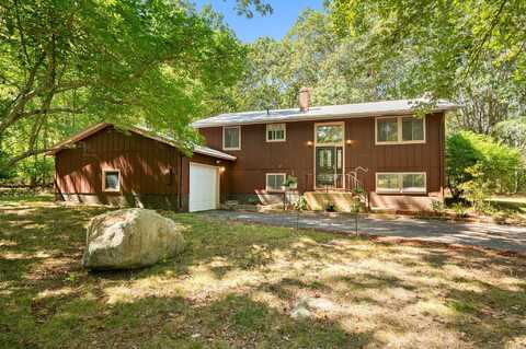 14 Eagle Ridge Drive, Ledyard, CT 06335