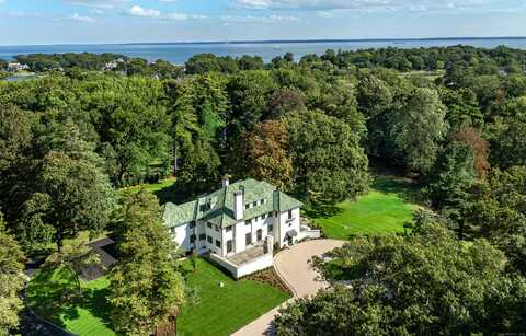 18 Tokeneke Trail, Darien, CT 06820