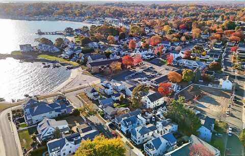 14 Blackall Road, Milford, CT 06460