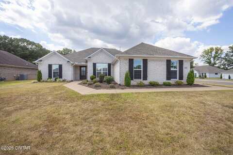 31 Golden Brooke Drive, Jackson, TN 38305