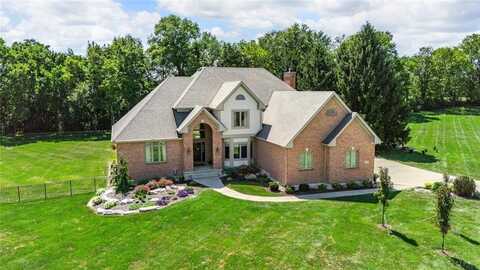 2230 Little Miami Drive, Sugarcreek Township, OH 45370
