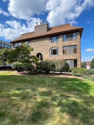 3667 Grand Avenue unit: 9, Des Moines, IA 50312