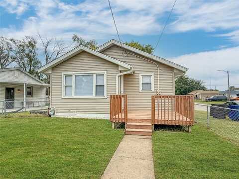 2028 Searle Street, Des Moines, IA 50317