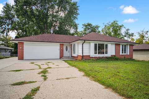 1006 22nd Street, West Des Moines, IA 50265