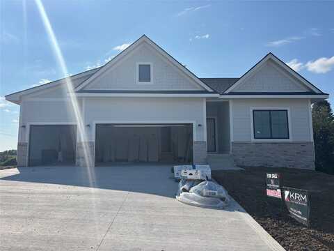 1617 Silver Maple Drive, Norwalk, IA 50211