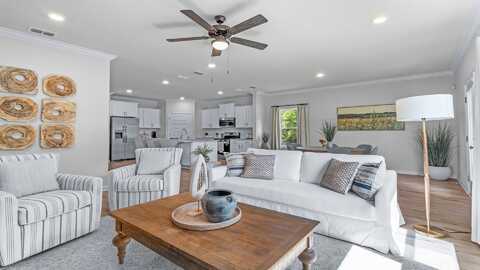 1220 E CROSS ST, Pensacola, FL 32503