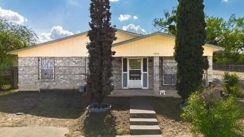 1010 King David, Eagle Pass, TX 78852