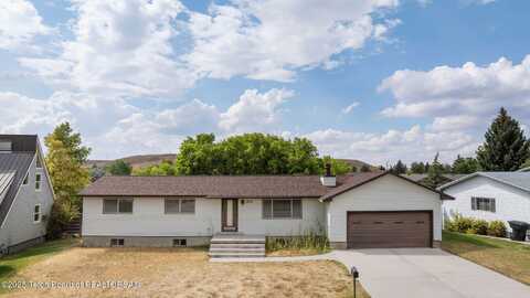 1333 4TH W Avenue, Kemmerer, WY 83101