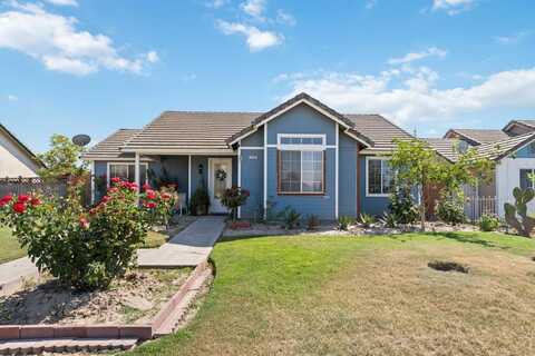 15701 Kearney Boulevard W, Kerman, CA 93630