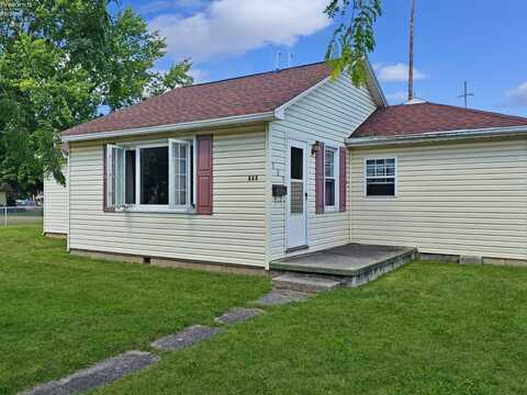 535 Duane St, Clyde, OH 43410