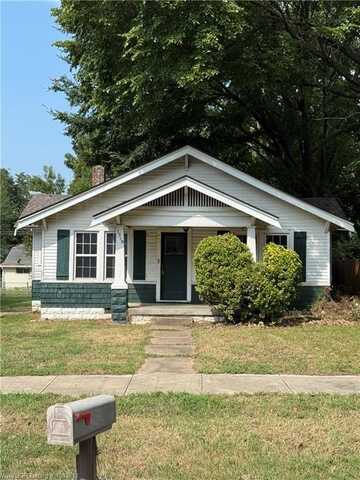 1319 N 38th ST, Fort Smith, AR 72904