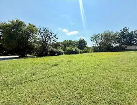 1400 S 11th ST, Fort Smith, AR 72901