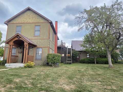 316 W Market Street, Columbia City, IN 46725