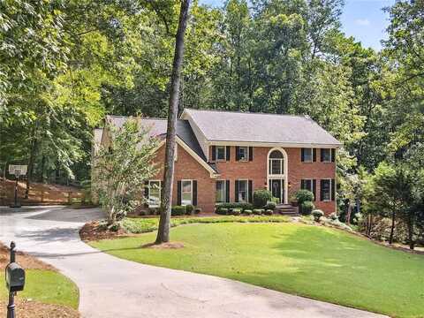 2320 Roxburgh Drive, Roswell, GA 30076