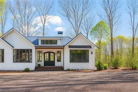 428 Licklog Road, Ellijay, GA 30536
