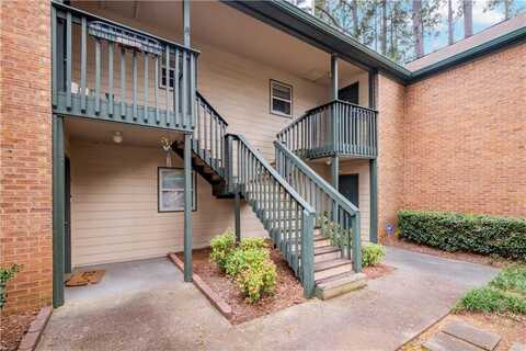 622 Bedfort Drive, Duluth, GA 30096