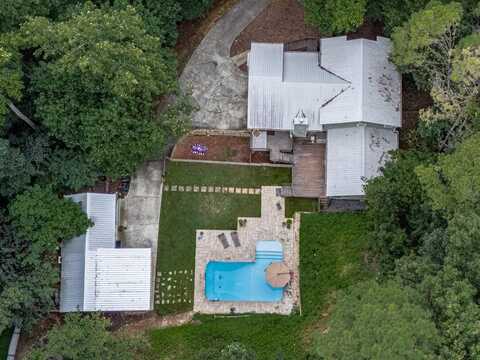 819 Victoria Place, Woodstock, GA 30189