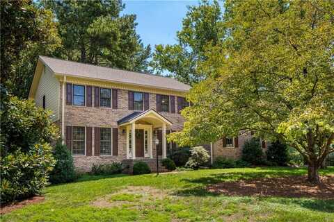 293 Walnutwood Trail, Roswell, GA 30075