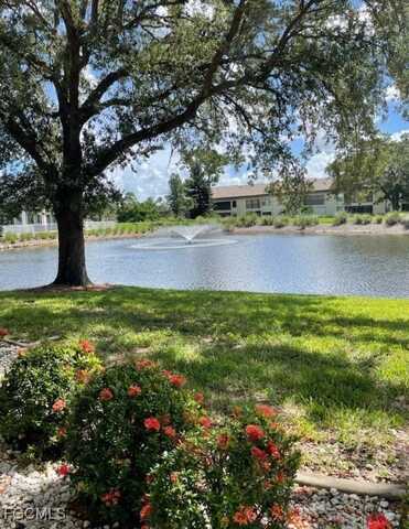 5650 Trailwinds Drive unit: 111, Fort Myers, FL 33907