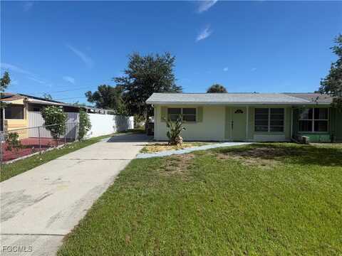 1103 Wesley Street W, Lehigh Acres, FL 33936