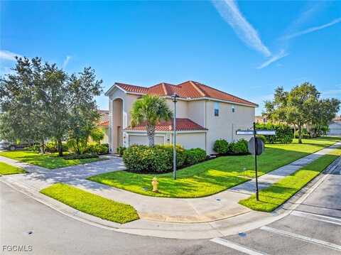 2330 Heydon Circle E, Naples, FL 34120