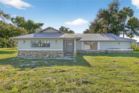 10735 Clementine Place, North Fort Myers, FL 33917