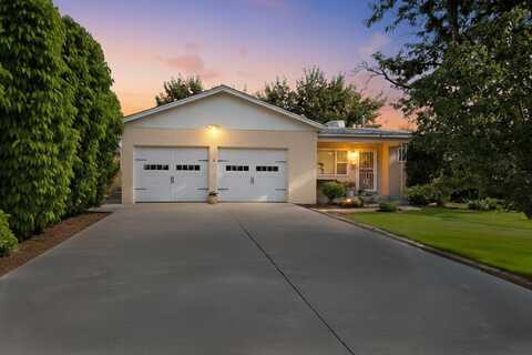 11101 Elvin Avenue NE, Albuquerque, NM 87112