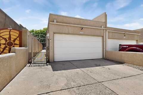 10328 GUTIERREZ Road NE, Albuquerque, NM 87111