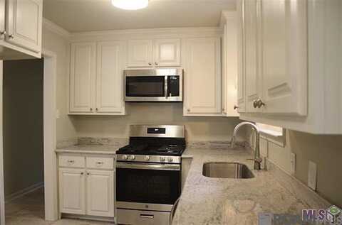 219 Hazelnut St, Denham Springs, LA 70726