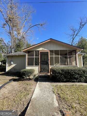 1911 Park, Tifton, GA 31794