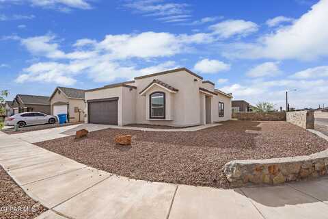 800 WHITEBRUSH Drive, Socorro, TX 79927