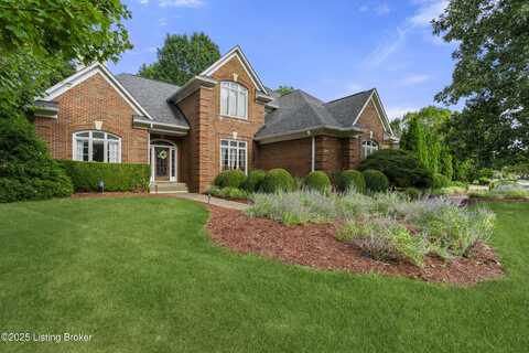 6916 Windham Pkwy, Prospect, KY 40059