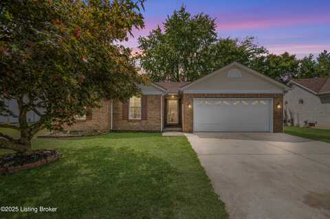 7708 Texlyn Ct, Louisville, KY 40258