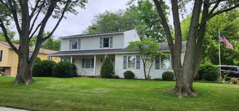 2106 Worthington Drive, Valparaiso, IN 46383
