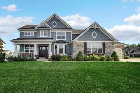 2204 Stirling Drive, Valparaiso, IN 46383