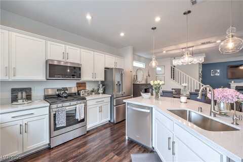 10643 Sariah Skye Avenue, Las Vegas, NV 89166