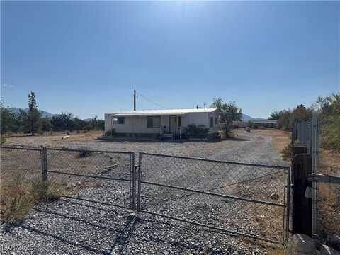 230 S Woodchips Road, Pahrump, NV 89048