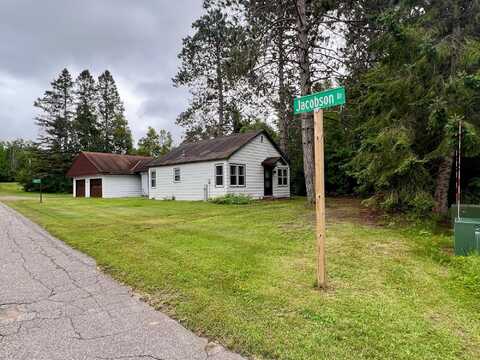4897 JACOBSON DR, Rhinelander, WI 54501