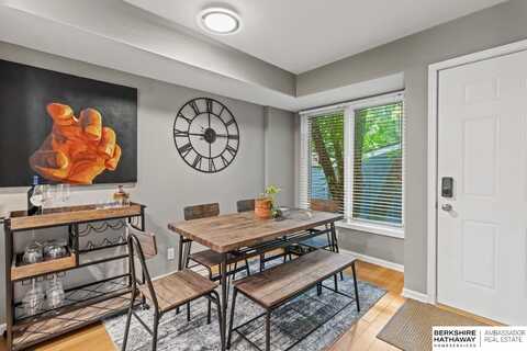 5809 Berkeley Drive, Lincoln, NE 68512