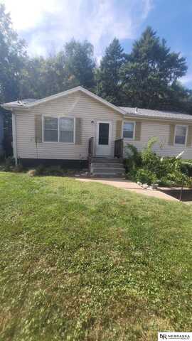 2506 S 6 Street, Omaha, NE 68108