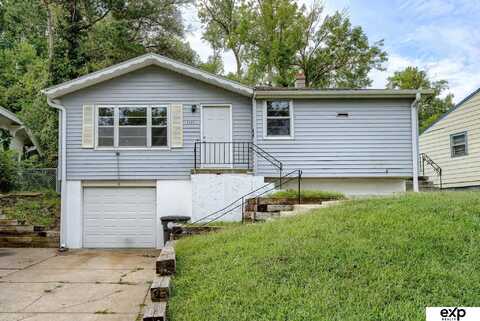 3325 Weber Street, Omaha, NE 68112
