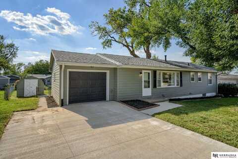 1219 Robin Drive, Bellevue, NE 68005