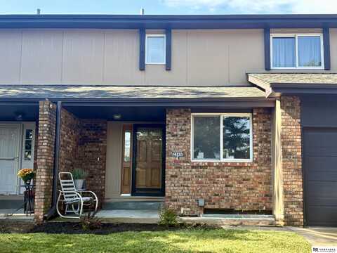 2846 S 162nd Plaza, Omaha, NE 68130